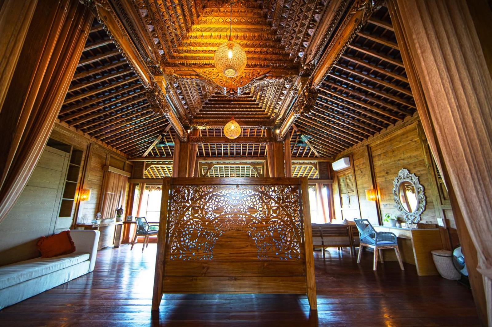 Ubud Riverside Villa Exterior photo