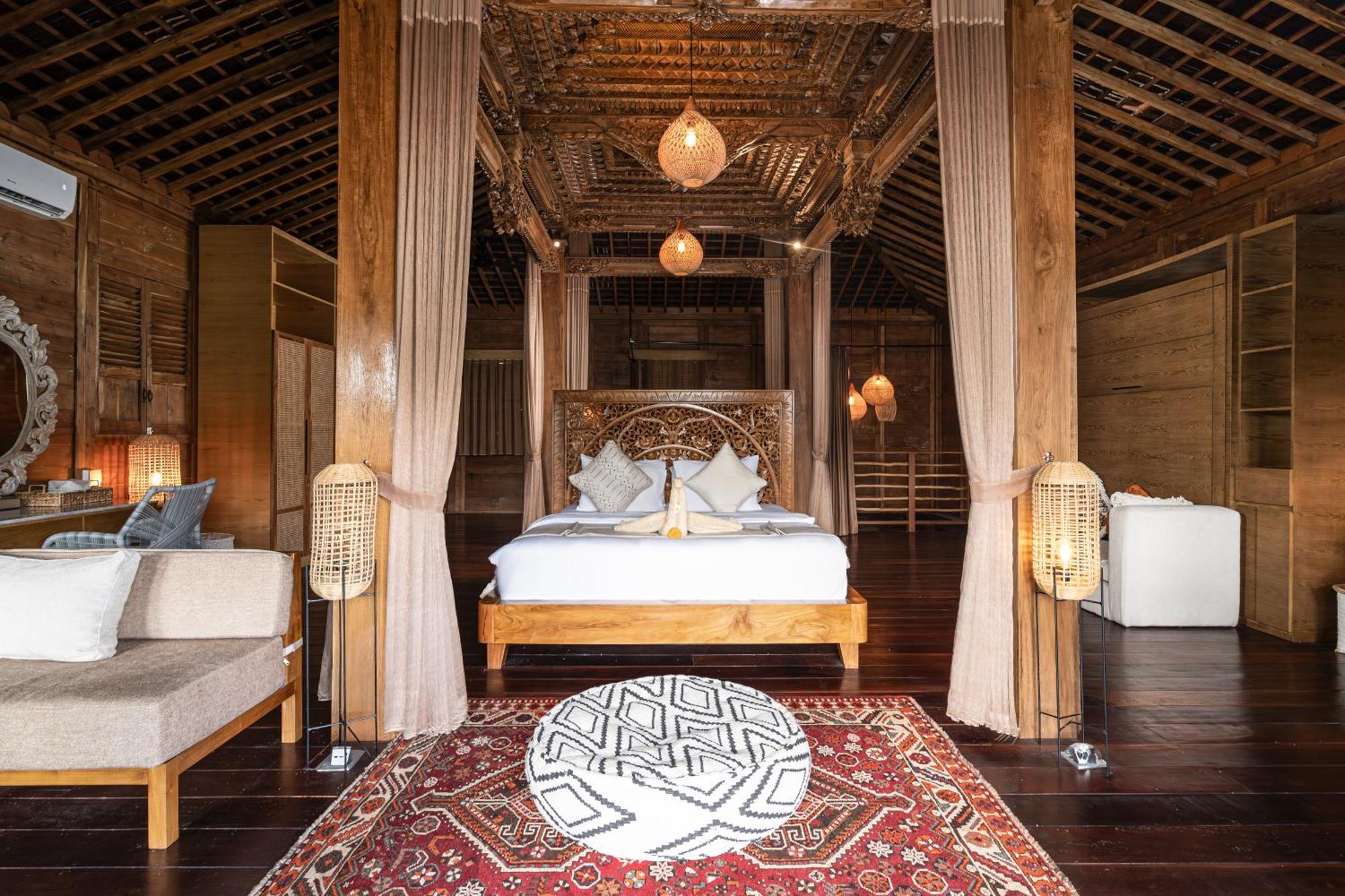 Ubud Riverside Villa Exterior photo