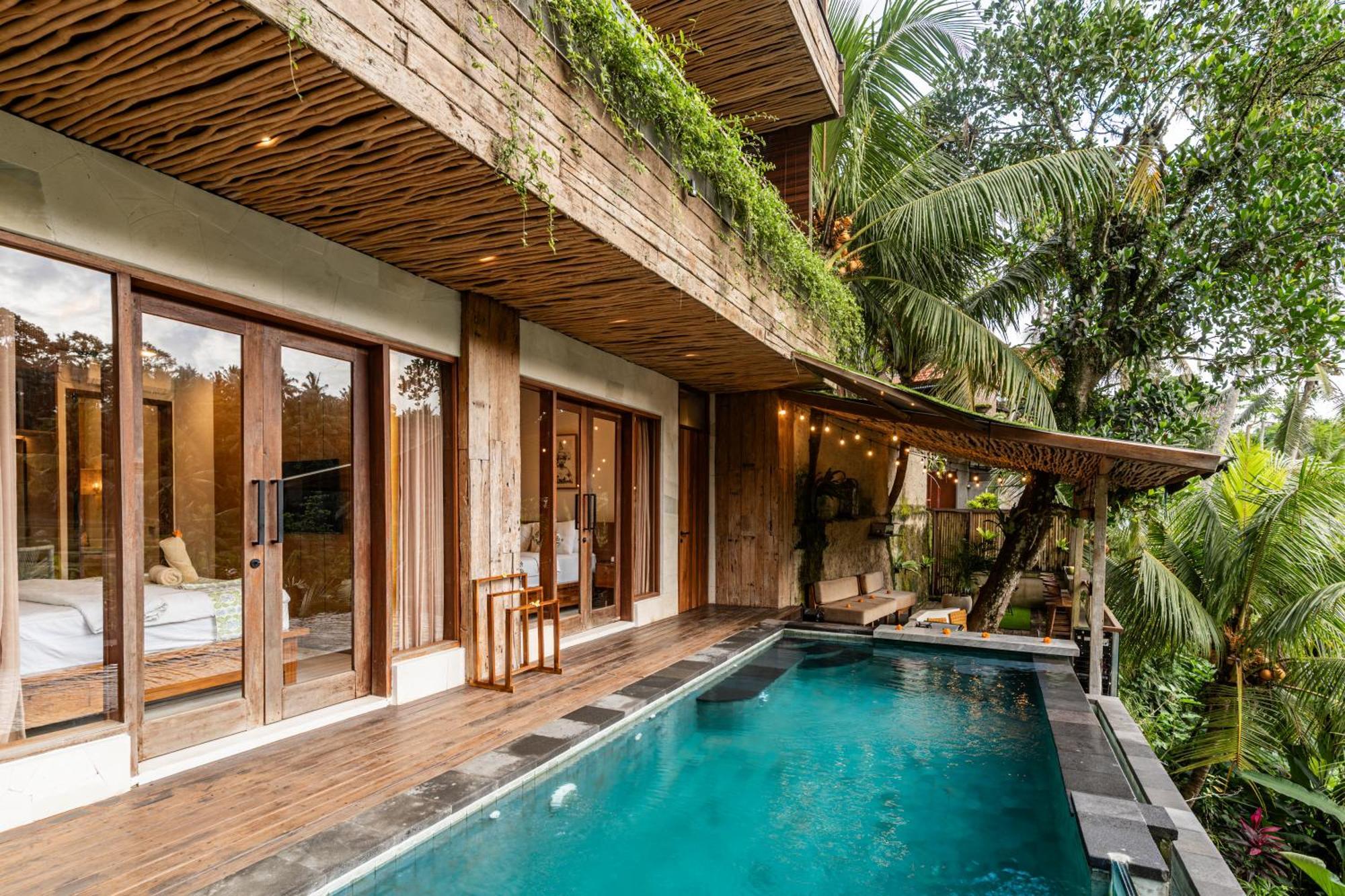 Ubud Riverside Villa Exterior photo