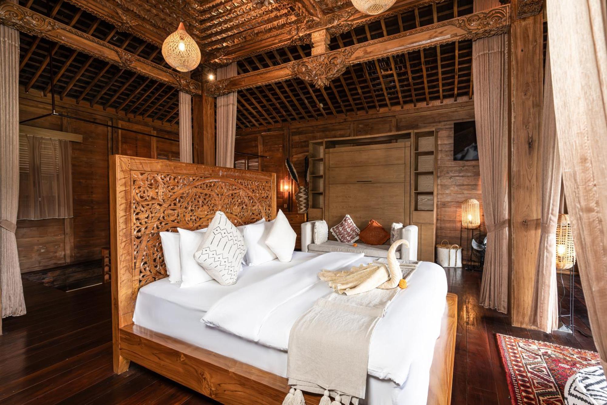 Ubud Riverside Villa Exterior photo