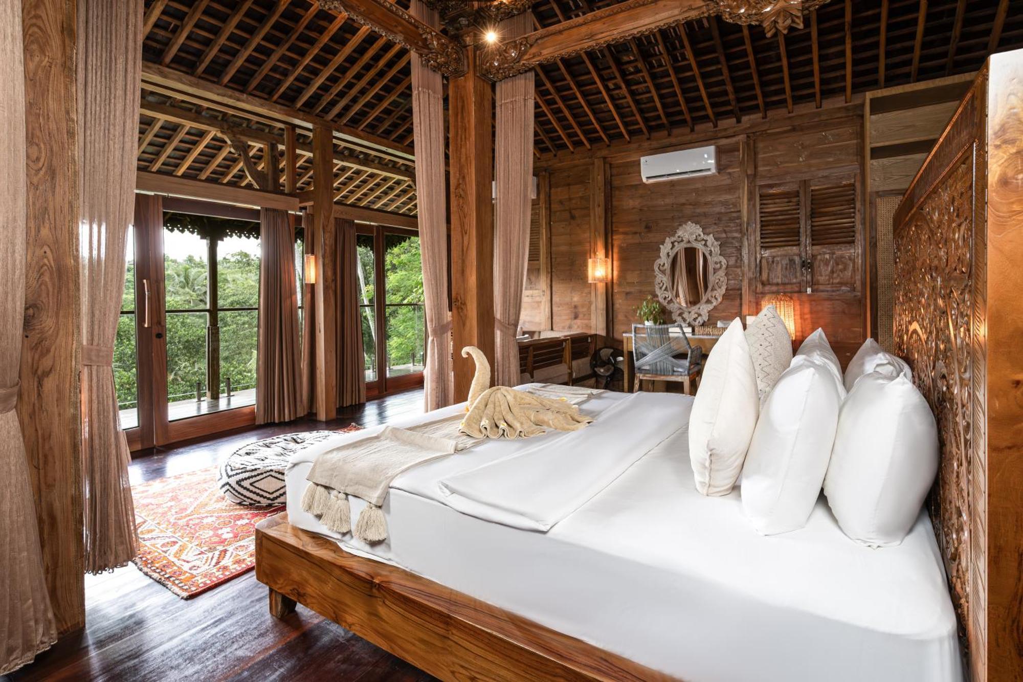 Ubud Riverside Villa Exterior photo