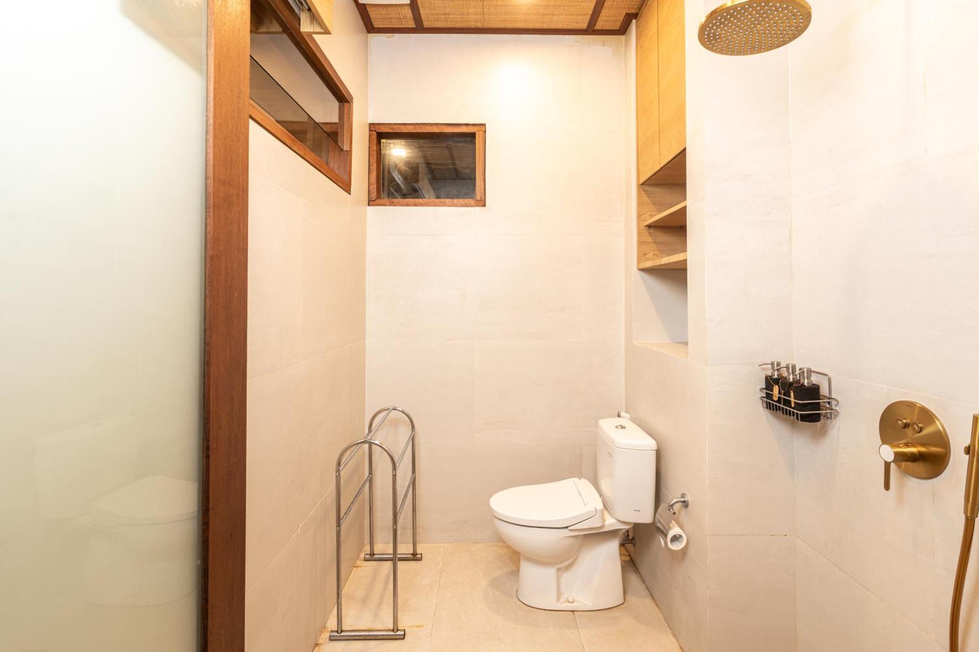 Ubud Riverside Villa Exterior photo